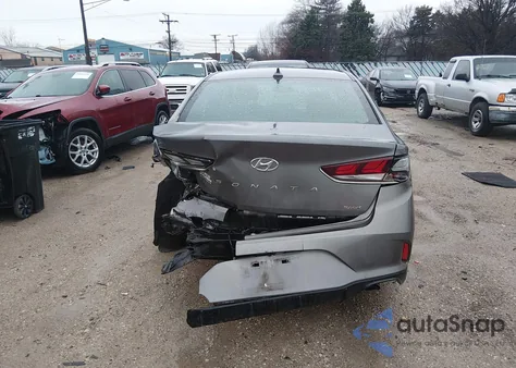 2018 Hyundai Sonata Sport+ z USA, uszkodzony, nr VIN 5NPE34AF5JH723516